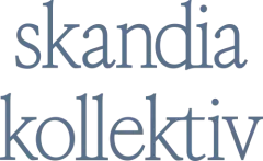 A logo for a company called skandia kollektiv.